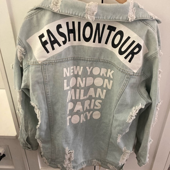 Oversized Jean Jacket - Picture 1 of 3